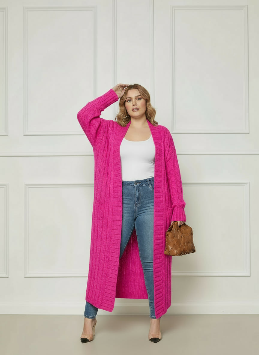 Cardigan long tricoté à poches femme grande taille