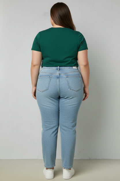 Jean ample et droit femme grande taille