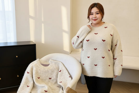 Pull grande taille col rond motif coeur
